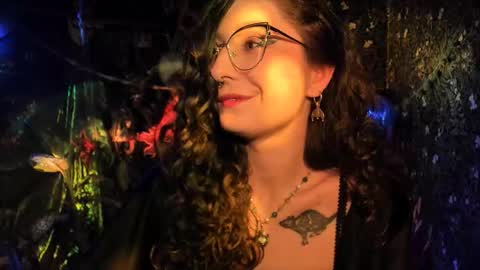 Snapshot of _lady_luna_ chatting on March 20, 10:14 pm Lady Luna online show from March 20, 10:14 pm