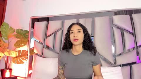 Snapshot of _lanna_jhonson_ chatting on February 21, 11:33 am Lanna online show from February 21, 11:33 am