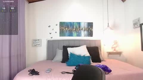 paulina  online show from February 27, 12:32 am