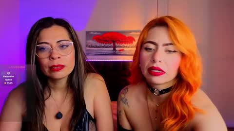 Snapshot of _lara1 chatting on November 7, 1:11 pm paulina online show from November 7, 1:11 pm