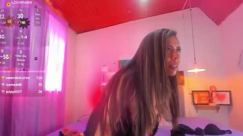 Snapshot of _lara1 chatting on November 17, 7:30 pm paulina online show from November 17, 7:30 pm