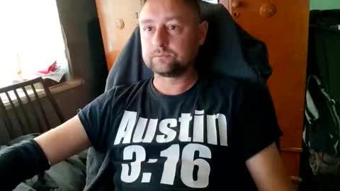 Snapshot of _lastjedi_ chatting on September 30, 11:15 am OBI-WAN online show from September 30, 11:15 am