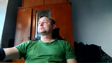 Snapshot of _lastjedi_ chatting on November 25, 11:32 am OBI-WAN online show from November 25, 11:32 am