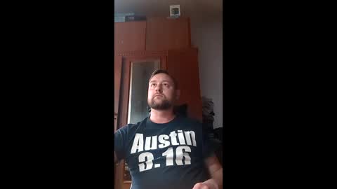 Snapshot of _lastjedi_ chatting on March 3, 11:16 am OBI-WAN online show from March 3, 11:16 am