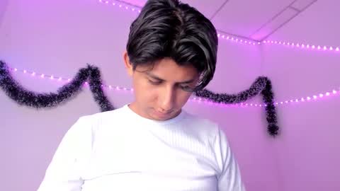 Snapshot of _latinsexy chatting on January 11, 11:10 pm _latinsexy online show from January 11, 11:10 pm