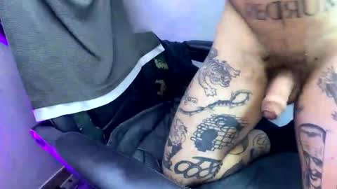 Layne online show from October 13, 7:52 am