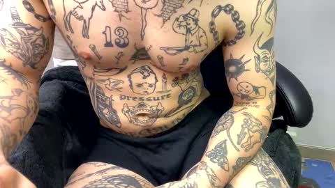 Layne online show from October 17, 8:39 am