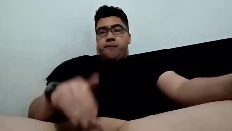 Snapshot of _leclerc_ chatting on February 4, 12:55 pm _leclerc_ online show from February 4, 12:55 pm