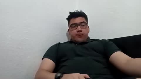 Snapshot of _leclerc_ chatting on February 7, 6:13 pm _leclerc_ online show from February 7, 6:13 pm