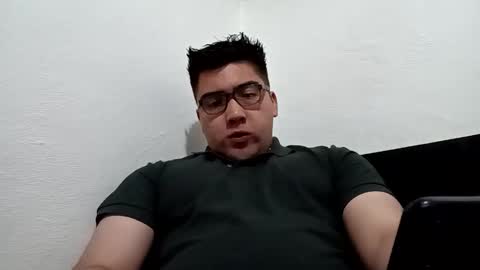 Snapshot of _leclerc_ chatting on February 8, 12:39 pm _leclerc_ online show from February 8, 12:39 pm