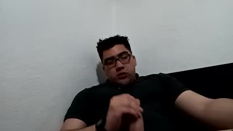 Snapshot of _leclerc_ chatting on February 9, 12:49 am _leclerc_ online show from February 9, 12:49 am