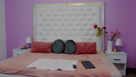 Lena Paul online show from December 13, 5:54 pm