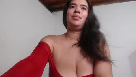 Snapshot of _leslie chatting on March 20, 10:36 pm Leslie online show from March 20, 10:36 pm