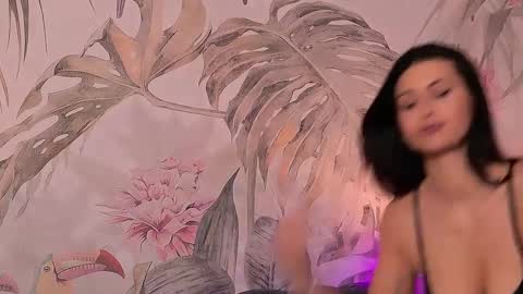 Lisa online show from December 3, 1:30 am