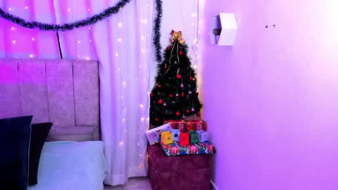 Ivy 3 online show from December 30, 10:01 pm