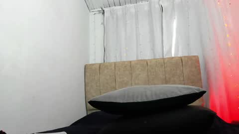 Ivy 3 online show from January 11, 12:50 pm