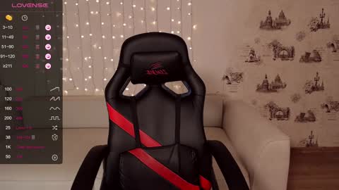  My name is lina Lush is activePrivate is Open online show from December 16, 7:04 am