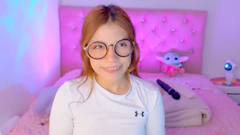 Sofia 3 online show from December 17, 10:54 pm