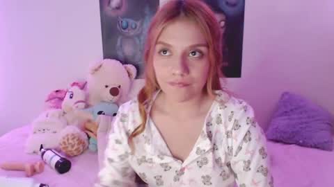 Sofia 3 online show from May 29, 1:03 am
