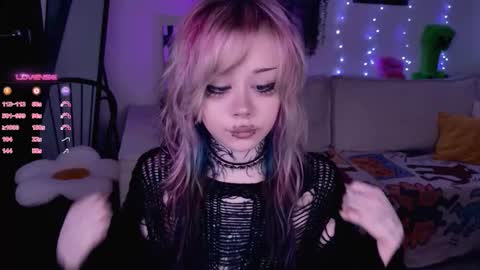 Lolly online show from December 14, 10:20 am