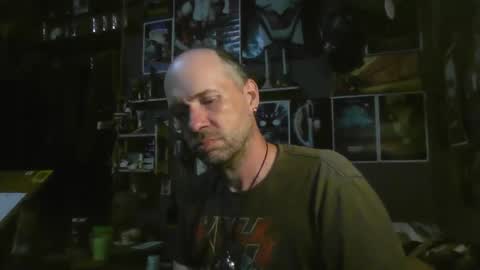 That guy online show from November 3, 12:57 am