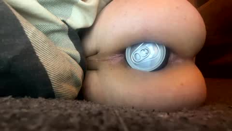 Snapshot of _love_pussy chatting on December 29, 11:08 pm Love huge buttplug up my ass online show from December 29, 11:08 pm