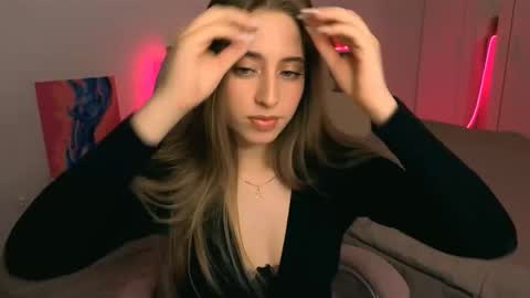 Amanda  mandy online show from October 20, 2:50 pm