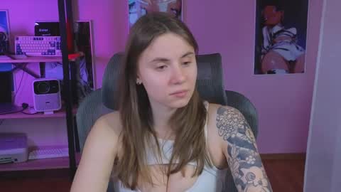 Snapshot of _lovelylove_ chatting on March 25, 8:37 pm Ann online show from March 25, 8:37 pm