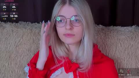 Snapshot of _luckybet_ chatting on November 23, 7:02 pm Monica online show from November 23, 7:02 pm