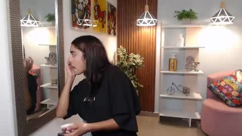 Lucy online show from June 12, 11:09 am