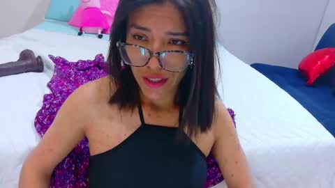 Snapshot of _lucysmith chatting on October 2, 5:14 am Lucy online show from October 2, 5:14 am