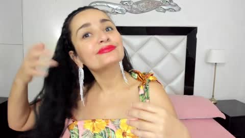  luna  sweet  online show from January 16, 3:34 am