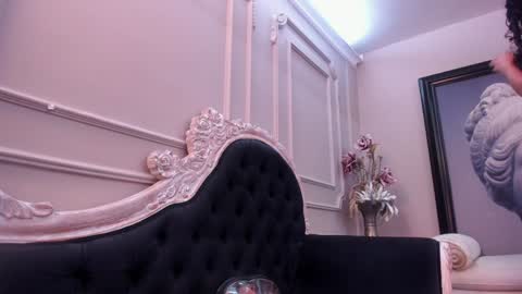  Luna  online show from December 12, 12:22 pm