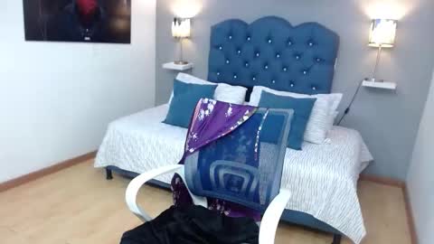 Snapshot of _luna_queen chatting on November 14, 9:02 pm LUNA QUEEN online show from November 14, 9:02 pm