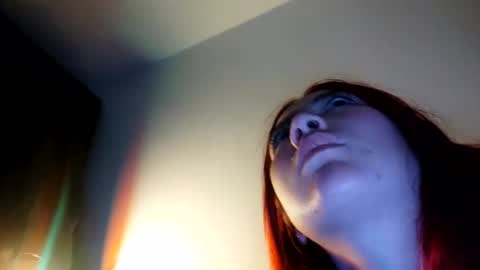 Snapshot of _lunaa__ chatting on December 21, 4:19 am _lunaa__ online show from December 21, 4:19 am