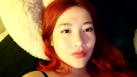 Snapshot of _lunaa__ chatting on December 27, 12:29 am _lunaa__ online show from December 27, 12:29 am