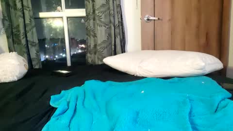 Snapshot of _lunaa__ chatting on December 31, 7:20 am _lunaa__ online show from December 31, 7:20 am