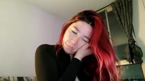 Snapshot of _lunaa__ chatting on March 1, 2:04 am _lunaa__ online show from March 1, 2:04 am
