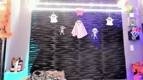 _lustyles_ online show from October 28, 11:47 am