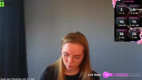 Snapshot of _lysafeta_ chatting on September 15, 10:26 am Welcome guys Pleasure to see you all here My name is Lysafeta and MichaelaTip menu is active Private is open online show from September 15, 10:26 am