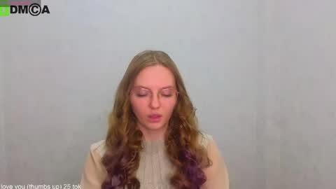 Snapshot of _lysafeta_ chatting on June 7, 12:31 pm Welcome guys Pleasure to see you all here My name is Lysafeta and MichaelaTip menu is active Private is open online show from June 7, 12:31 pm