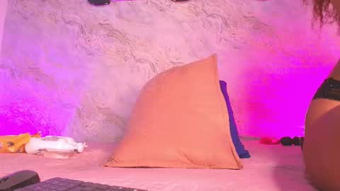 Maddy online show from October 16, 11:55 am