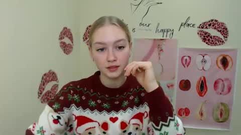 Clara online show from January 5, 7:07 am