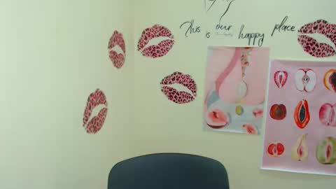 Clara online show from February 19, 7:17 am