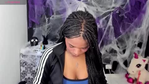 MARCELA online show from October 21, 4:30 pm