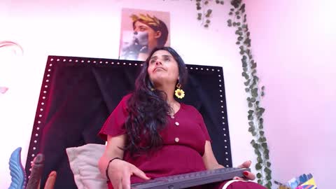 Snapshot of _marcela__ chatting on October 1, 12:33 pm _marcela__ online show from October 1, 12:33 pm