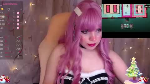 Snapshot of _marcelline_ chatting on December 24, 12:55 pm Kira online show from December 24, 12:55 pm