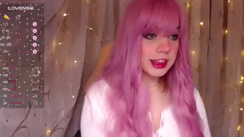 Snapshot of _marcelline_ chatting on January 14, 8:09 am Kira online show from January 14, 8:09 am