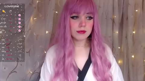 Snapshot of _marcelline_ chatting on January 15, 7:26 am Kira online show from January 15, 7:26 am