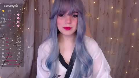 Snapshot of _marcelline_ chatting on February 7, 7:50 am Kira online show from February 7, 7:50 am